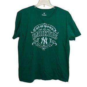Fanatics New York Yankees Branded St. Patrick's Day Team T-Shirt Size Large